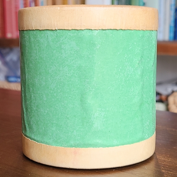 Vintage Frango Mints Round Box and Holiday Wrap 1950s - Picture 3 of 14